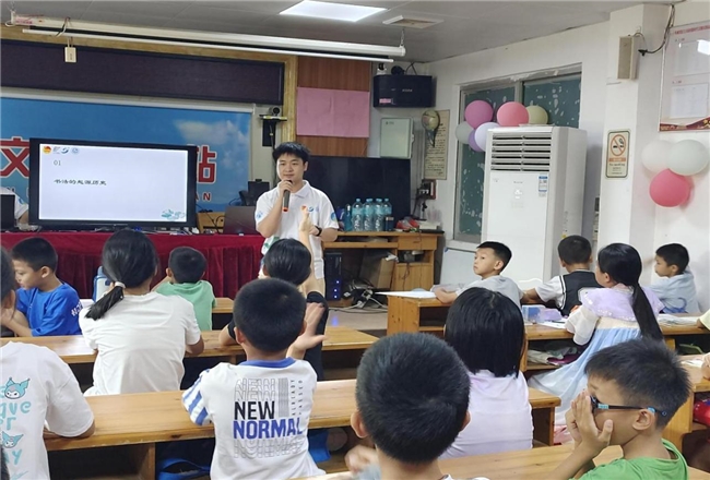 新城平台-文化力量点亮大夫田村，“七彩童年”特色课堂助儿童成长