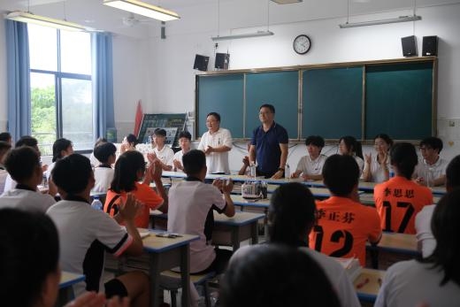 新城平台-三航扬帆青春梦，科技星光照未来——西北工业大学“青行远播工大声，携手共育团结花”暑期社会实践红河行顺利结束